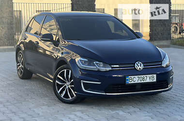 Хэтчбек Volkswagen e-Golf 2018 в Львове