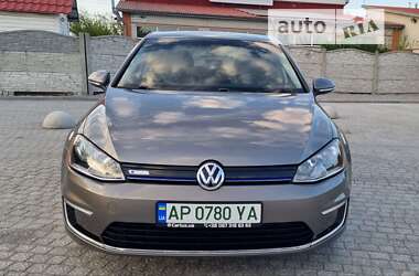 Хетчбек Volkswagen e-Golf 2015 в Запоріжжі