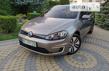 Хэтчбек Volkswagen e-Golf 2015 в Львове