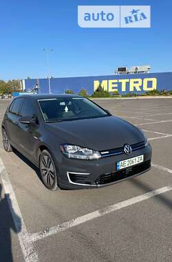 Хэтчбек Volkswagen e-Golf 2019 в Днепре