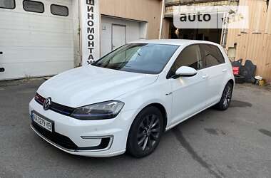 Хетчбек Volkswagen e-Golf 2014 в Києві