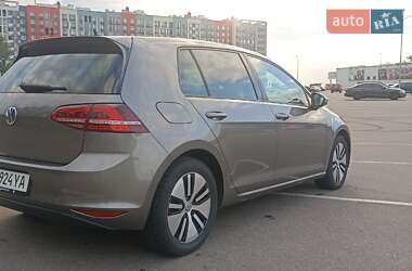 Хэтчбек Volkswagen e-Golf 2015 в Вишневом