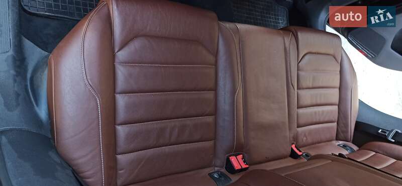 Хэтчбек Volkswagen e-Golf 2014 в Киеве