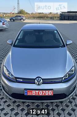 Хэтчбек Volkswagen e-Golf 2015 в Полтаве