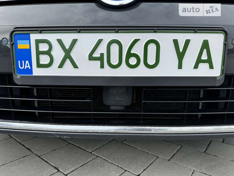 Хэтчбек Volkswagen e-Golf 2015 в Хмельницком