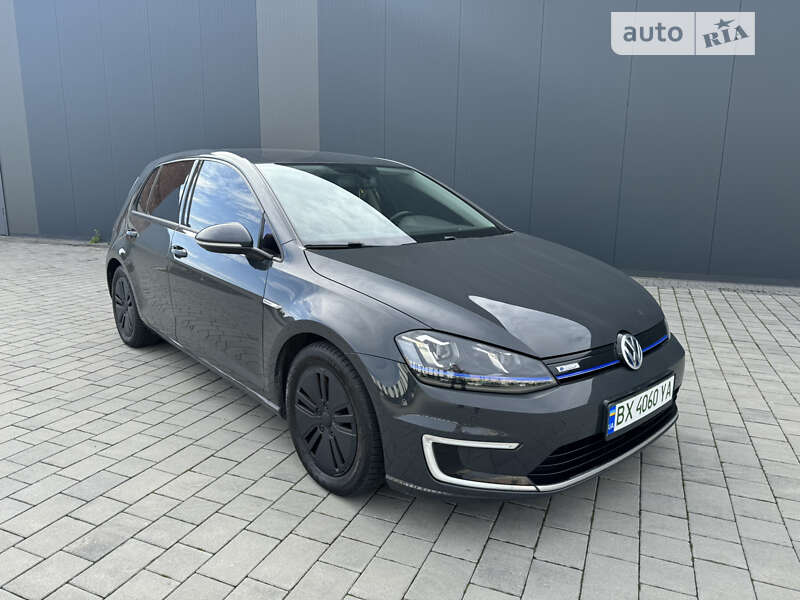 Хэтчбек Volkswagen e-Golf 2015 в Хмельницком