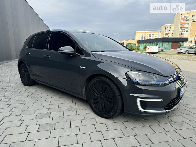 Хэтчбек Volkswagen e-Golf 2015 в Хмельницком