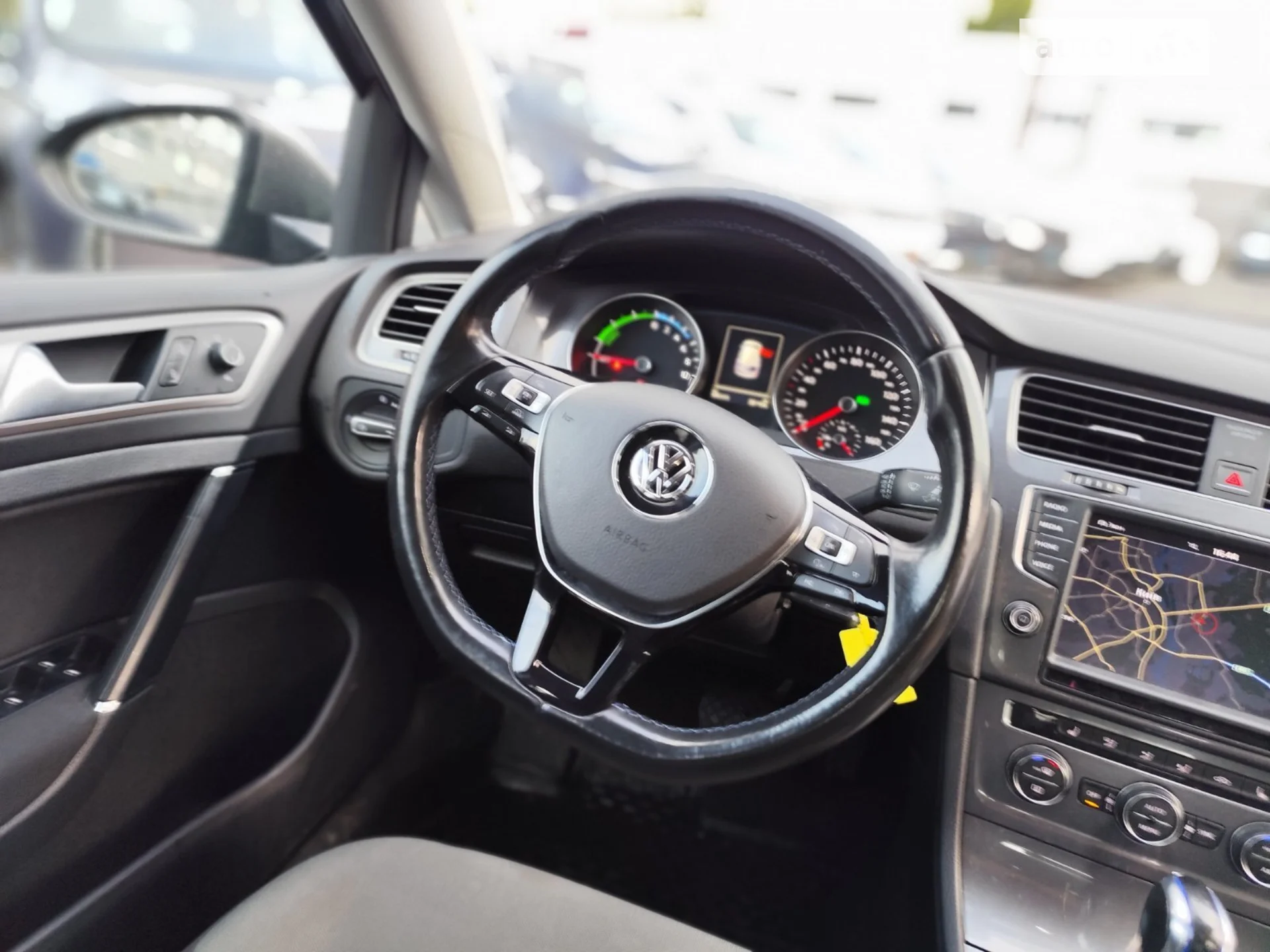 2015 Volkswagen Golf - мініатюра 28