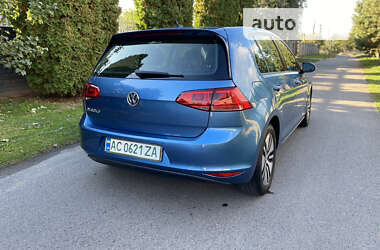 Хетчбек Volkswagen e-Golf 2014 в Луцьку