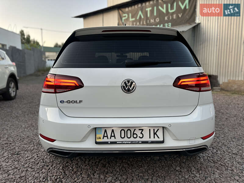 Хетчбек Volkswagen e-Golf 2018 в Києві