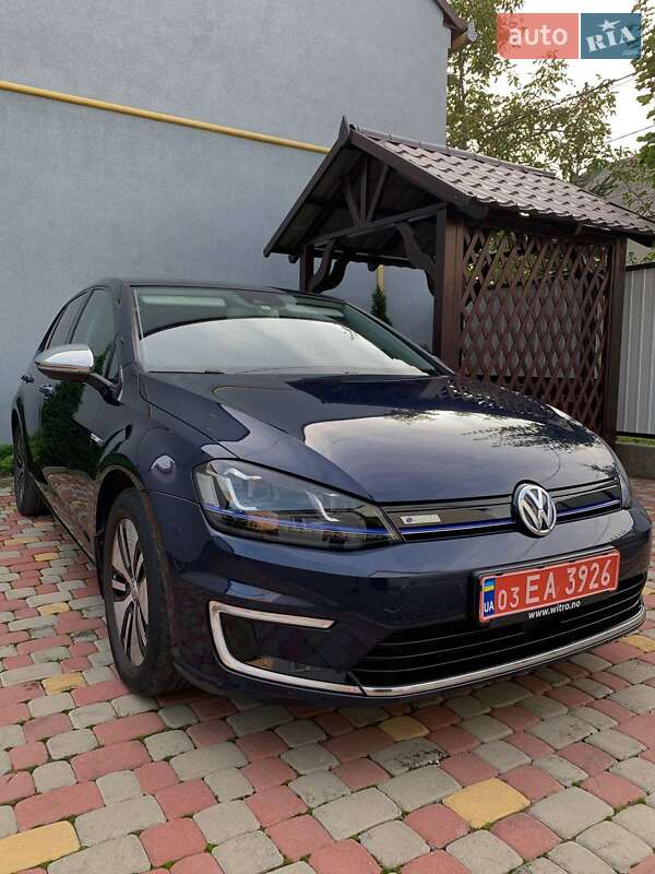 Хэтчбек Volkswagen e-Golf 2015 в Мукачево фото 4 Хэтчбек Volkswagen e-Golf 2015 в Мукачево