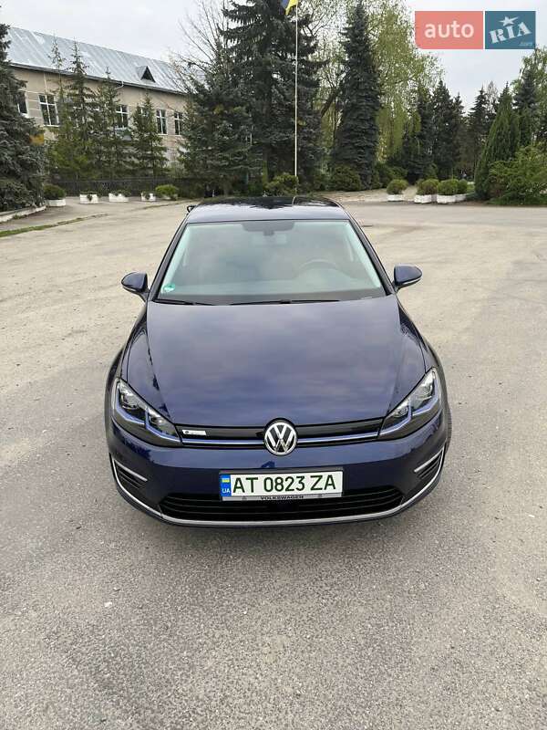 Хетчбек Volkswagen e-Golf 2020 в Івано-Франківську