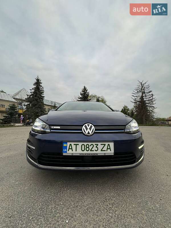 Хетчбек Volkswagen e-Golf 2020 в Івано-Франківську