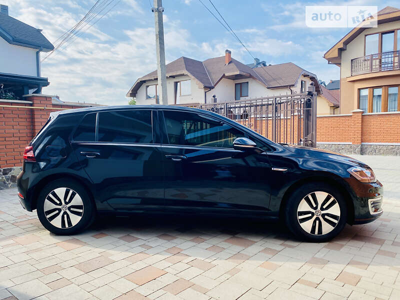 Хетчбек Volkswagen e-Golf 2019 в Мукачевому