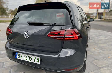 Хетчбек Volkswagen e-Golf 2015 в Хмельницькому