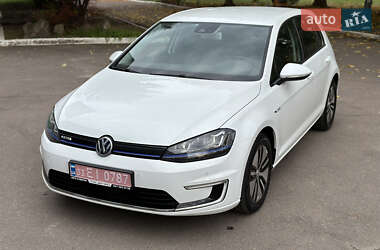 Хетчбек Volkswagen e-Golf 2015 в Рівному