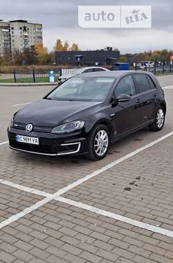 Хетчбек Volkswagen e-Golf 2016 в Дрогобичі