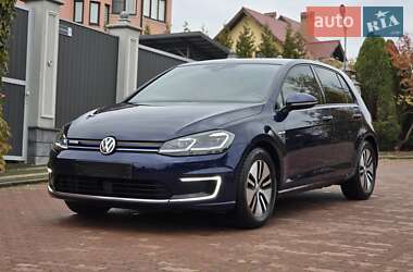 Хетчбек Volkswagen e-Golf 2018 в Чернівцях