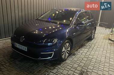 Хетчбек Volkswagen e-Golf 2015 в Кам'янець-Подільському