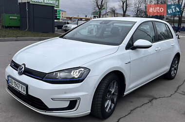 Хэтчбек Volkswagen e-Golf 2014 в Виннице