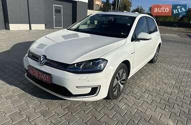 Хетчбек Volkswagen e-Golf 2016 в Вінниці