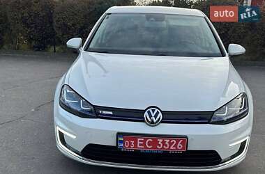 Хэтчбек Volkswagen e-Golf 2016 в Тернополе