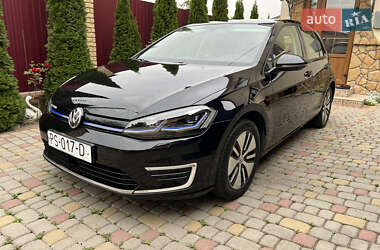 Хэтчбек Volkswagen e-Golf 2017 в Львове