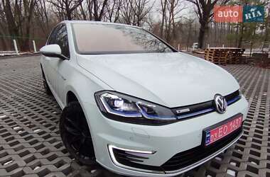 Хэтчбек Volkswagen e-Golf 2020 в Виннице