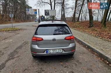 Хэтчбек Volkswagen e-Golf 2018 в Львове