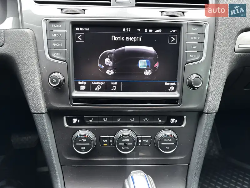 Volkswagen e-Golf 2015 VIN WVWZZZAUZGW901444 фото оголошення 21 з 59