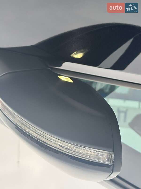 Хетчбек Volkswagen e-Golf 2019 в Калуші