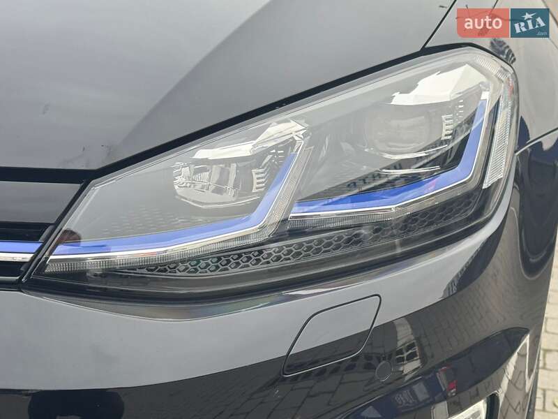 Хетчбек Volkswagen e-Golf 2019 в Калуші
