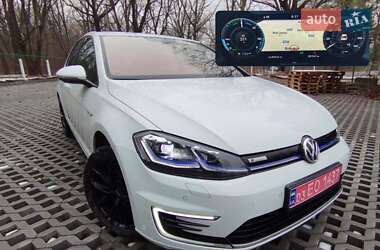 Хэтчбек Volkswagen e-Golf 2020 в Виннице