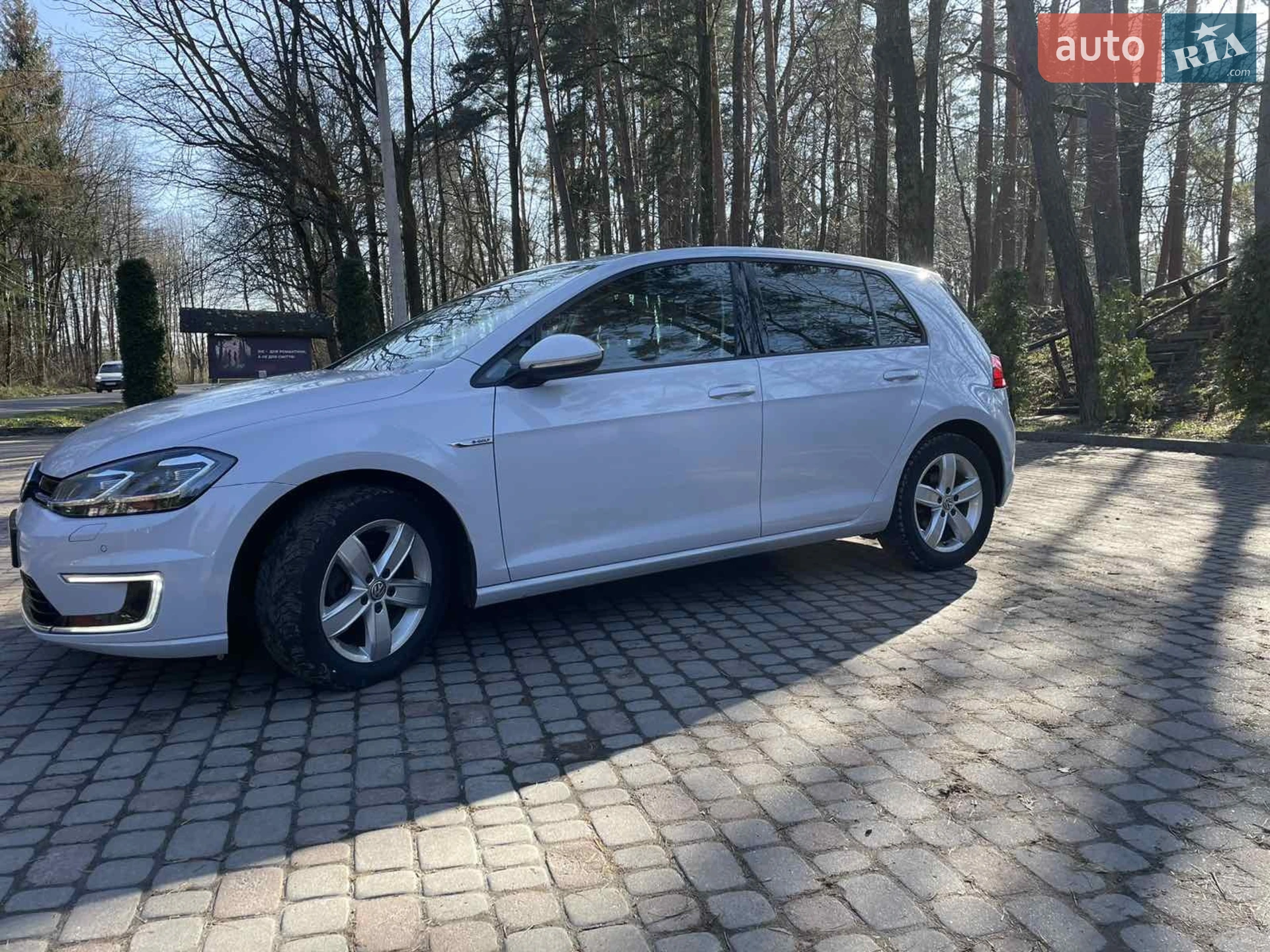 2017 Volkswagen Golf - мініатюра 12