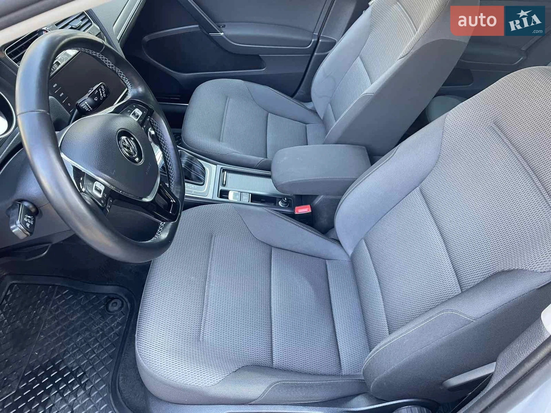 2017 Volkswagen Golf - мініатюра 42