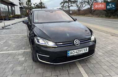 Хетчбек Volkswagen e-Golf 2020 в Ужгороді