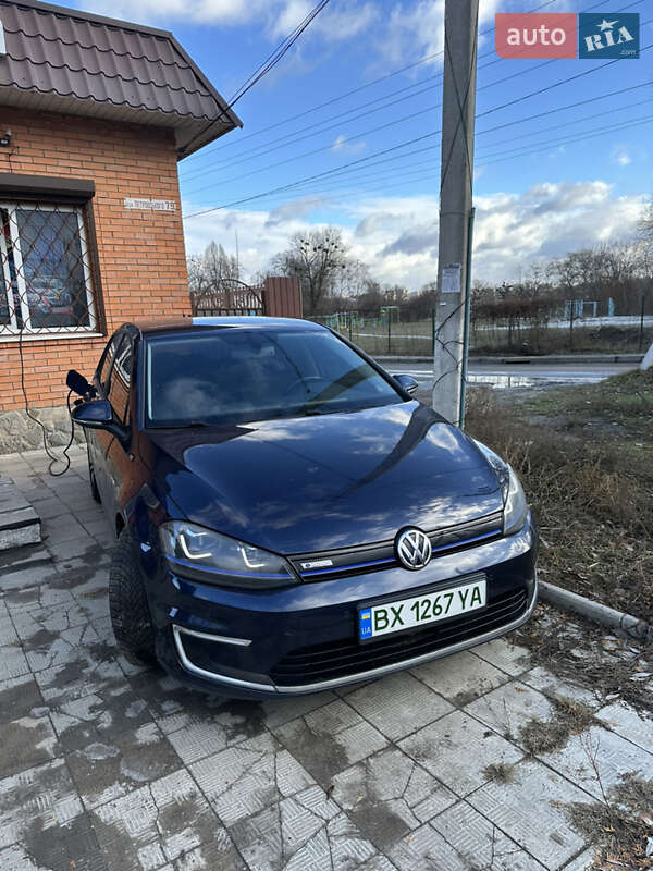 Хетчбек Volkswagen e-Golf 2014 в Харкові