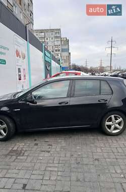 Хэтчбек Volkswagen e-Golf 2015 в Кропивницком