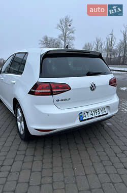 Хэтчбек Volkswagen e-Golf 2014 в Ивано-Франковске