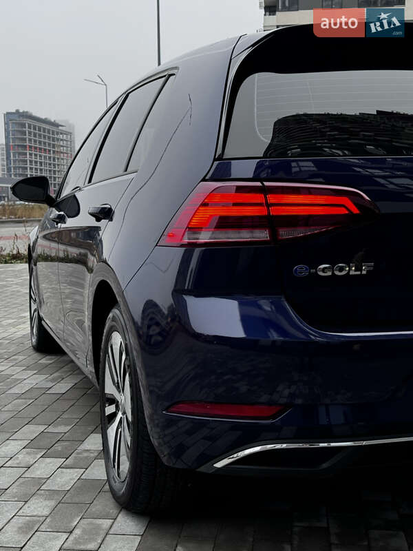 Хетчбек Volkswagen e-Golf 2019 в Києві