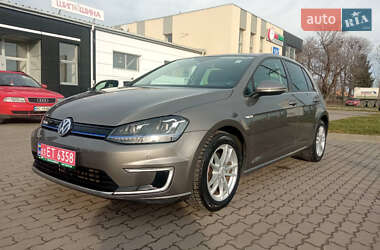 Хетчбек Volkswagen e-Golf 2015 в Радехові