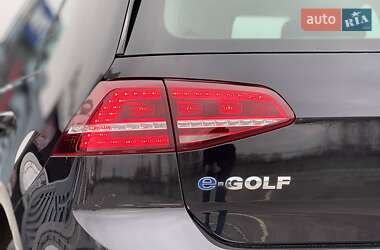 Хетчбек Volkswagen e-Golf 2014 в Києві