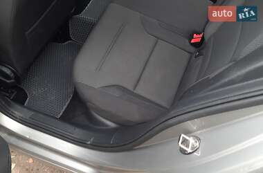 Хетчбек Volkswagen e-Golf 2018 в 