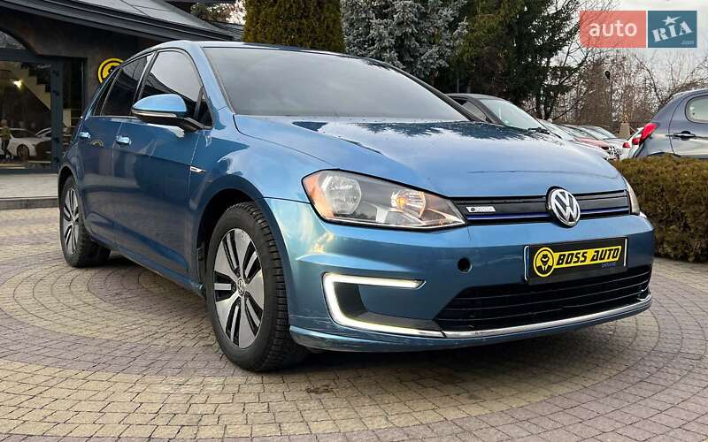 Volkswagen e-Golf 2015