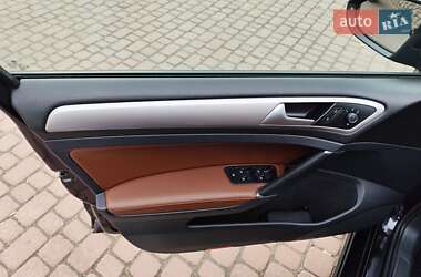 Хэтчбек Volkswagen e-Golf 2015 в 