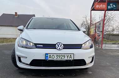 Хетчбек Volkswagen e-Golf 2014 в Виноградові