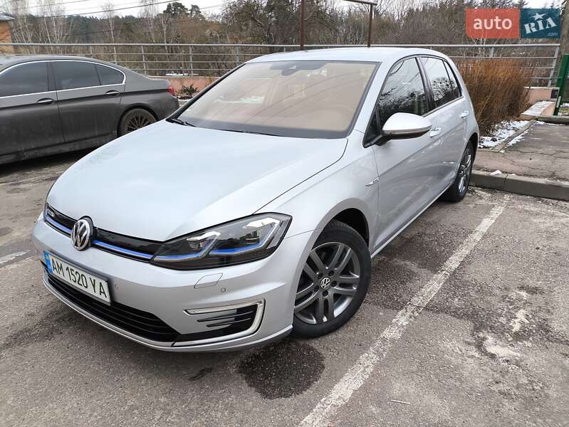 Volkswagen e-Golf 2019 Volkswagen e-Golf 2019
