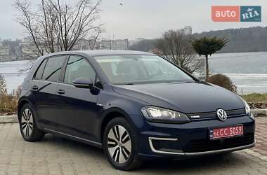 Хэтчбек Volkswagen e-Golf 2016 в Тернополе