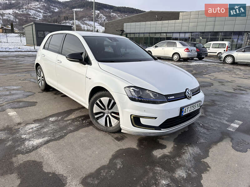 Хетчбек Volkswagen e-Golf 2014 в Яремчі