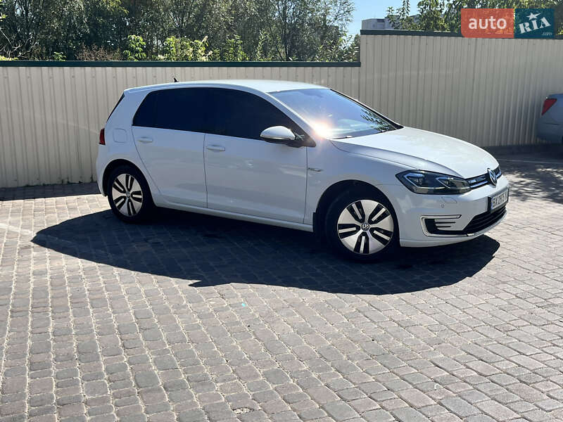 Хетчбек Volkswagen e-Golf 2020 в Хмельницькому фото 5 Хетчбек Volkswagen e-Golf 2020 в Хмельницькому